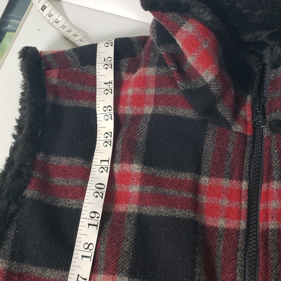 Vintage Woolrich Plaid Vest Buffalo Check Wool Blnd Faux Fur Gorp Outdoor Camp - Picture 7 of 12